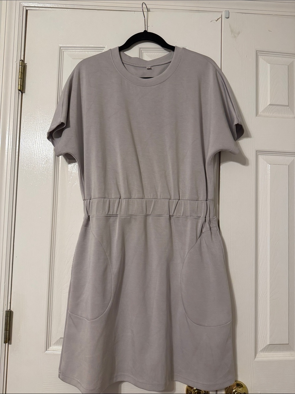 Casual Short Sleeve Elastic Waist Mini Dress in Light Gray